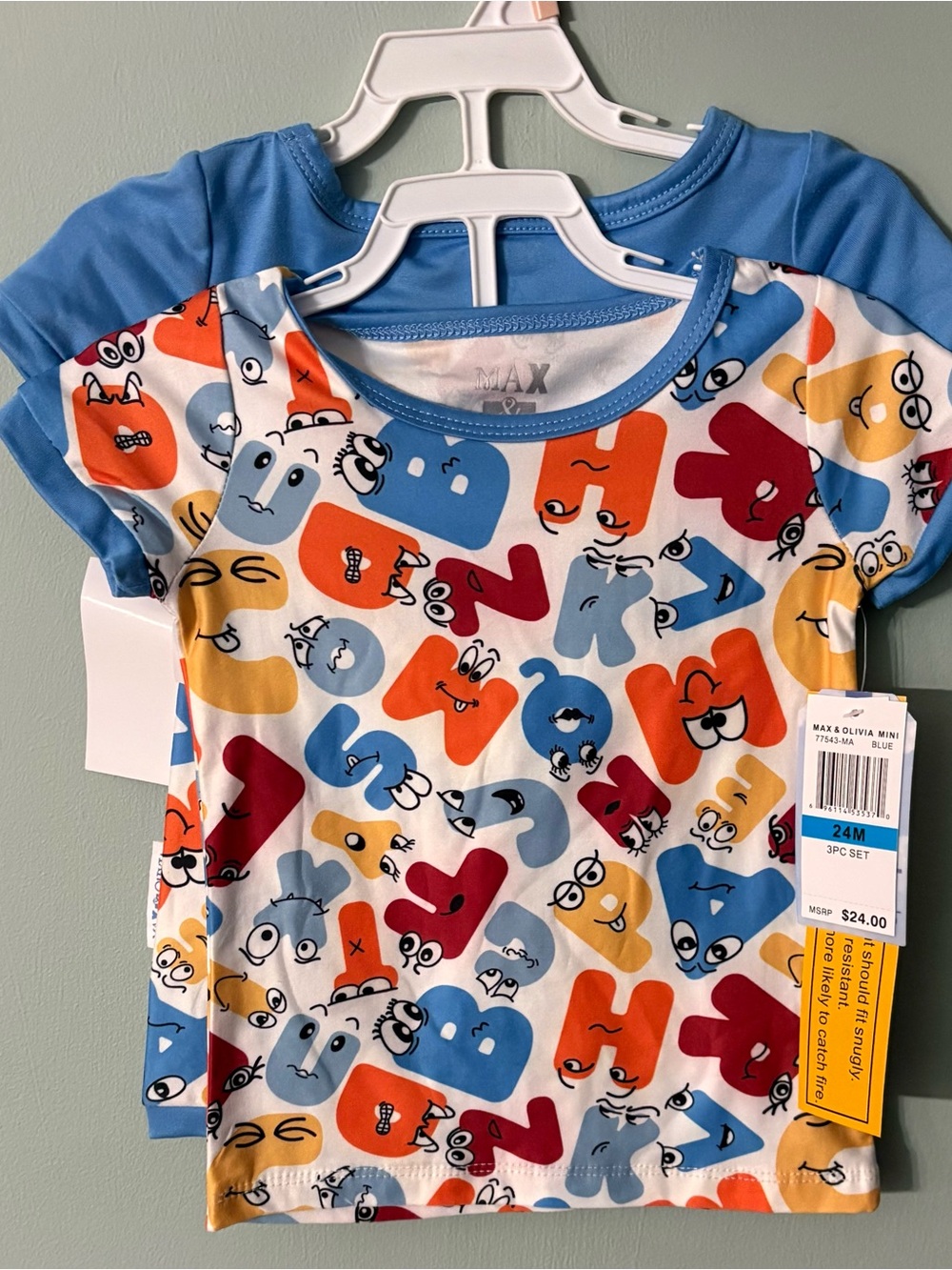 MAX & OLIVIA Three-Piece Pajama Set - 2T - NWT